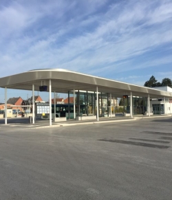 ZOB Neustadt - Glasdach